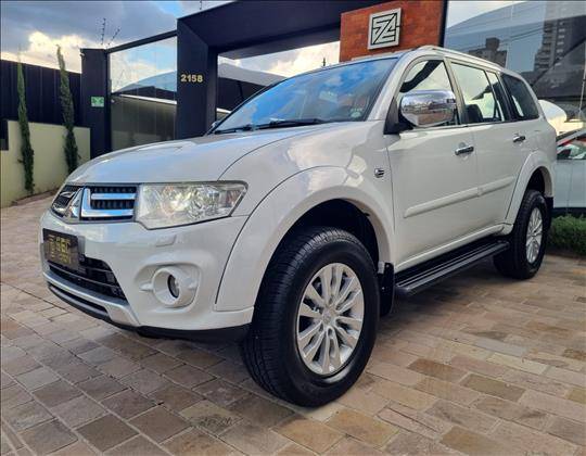 MITSUBISHI PAJERO DAKAR 3.2 HPE 4X4 7 LUGARES 16V TURBO INTERCOOLER DIESEL 4P AUTOMÁTICO